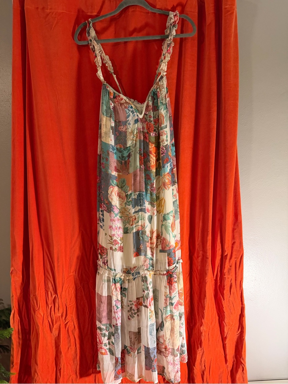 Anthropology unique Floral Patchwork Maxi Dress in Cream and Pastel Hues